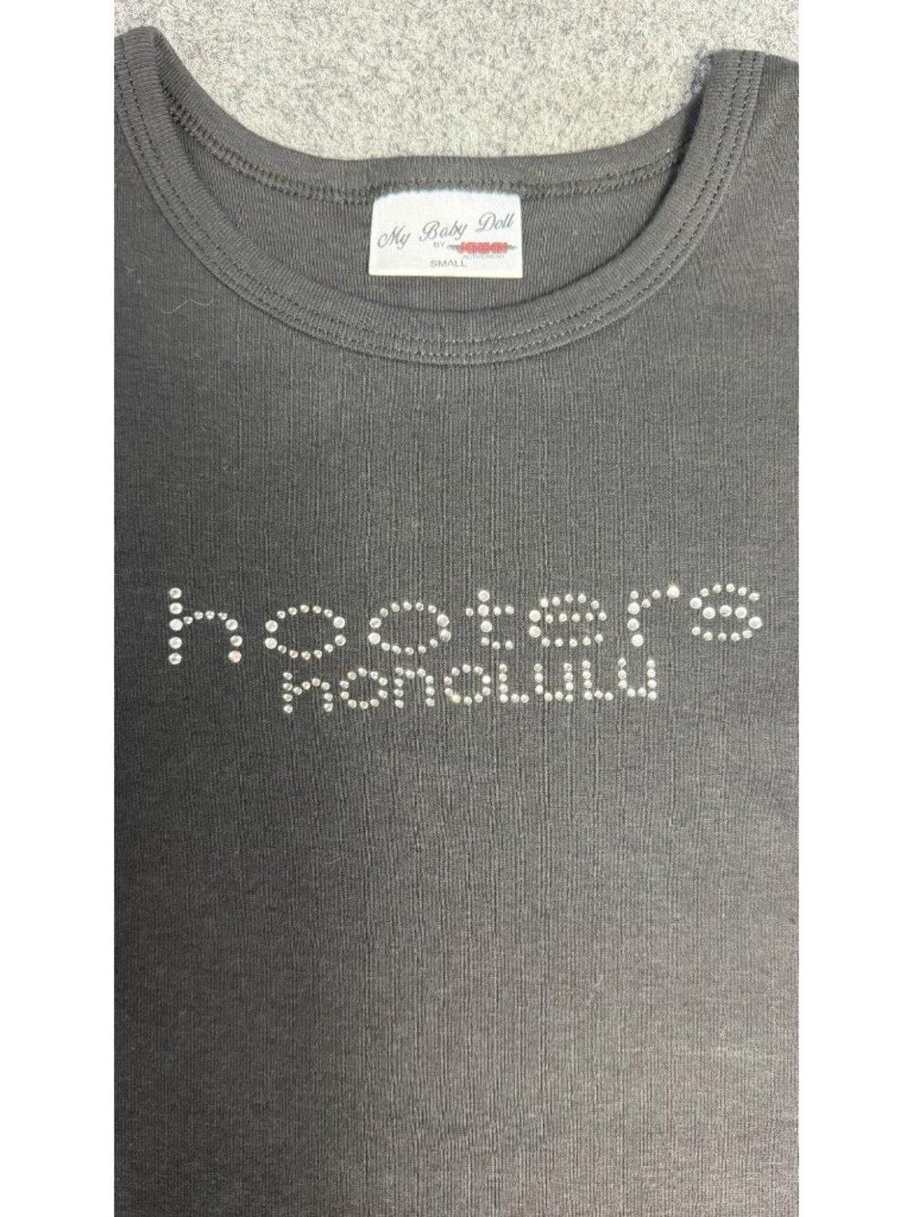 Hooters Honolulu Rhinestone Graphic Black Baby Doll T-Shirt Small My Baby Doll